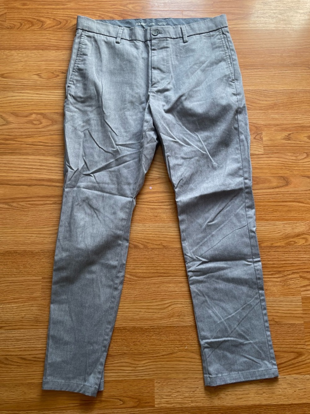 Old Navy Men's Gray Ultimate Slim Chinos